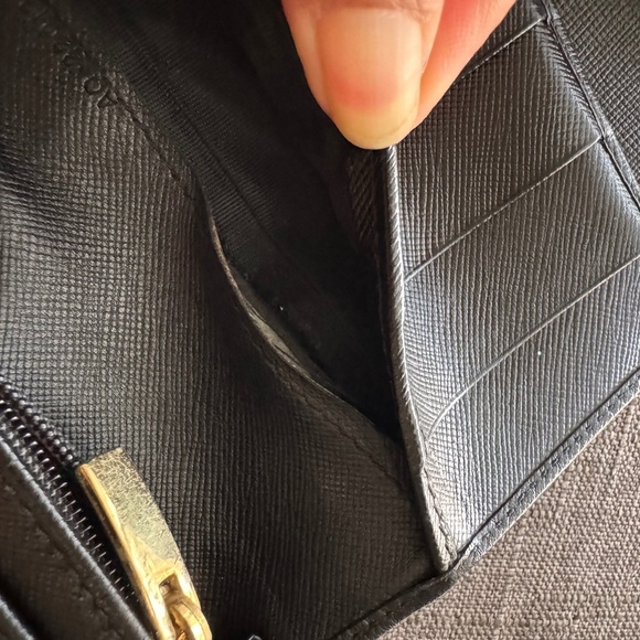 Salvatore Ferragamo Black Leather Wallet - Picture 8 of 8